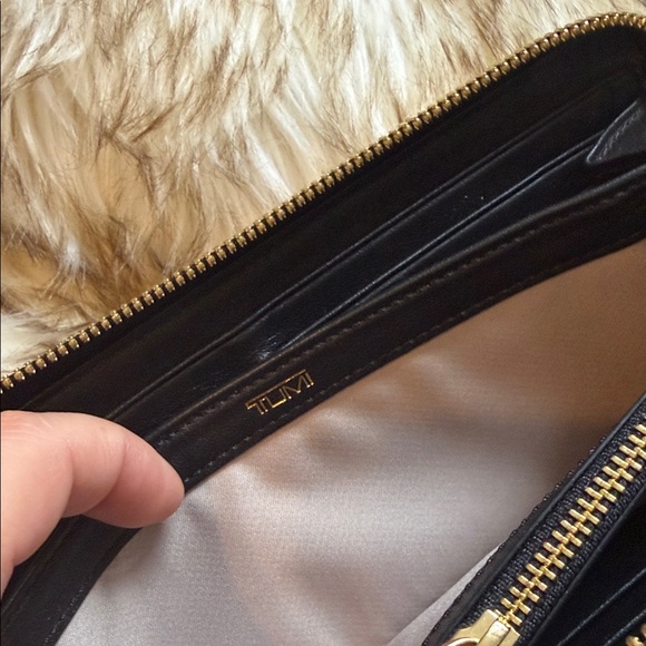 Tumi Black Leather Clutch with Gold Detail - Picture 6 of 10